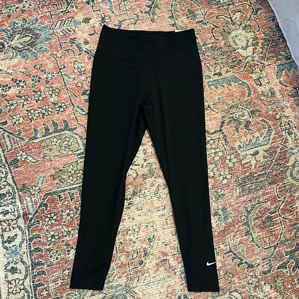 Nike Black Womens Leggings NWT Size Medium